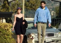 shia-carey-mulligan-bulldog.webp