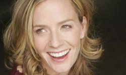 Elisabeth-Shue-Actress.jpg Elisabeth-Shue-Actress.jpg