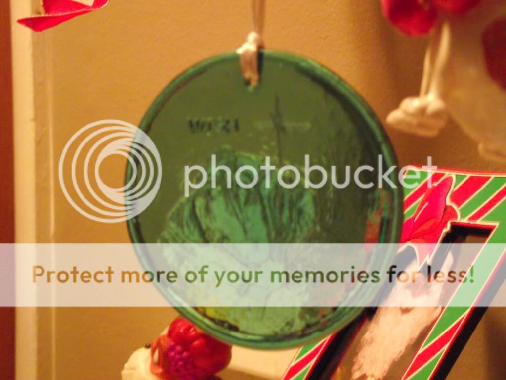 ornaments001.jpg